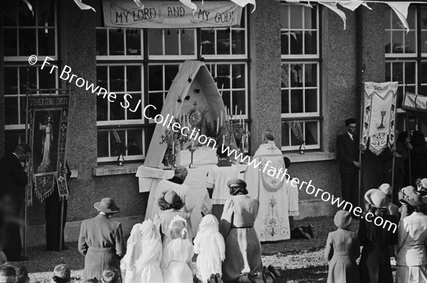 CORPUS CHRISTI PROCESSION